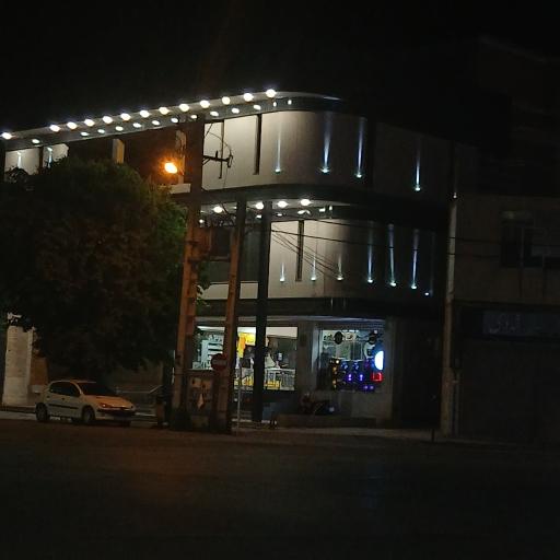 عکس مجتمع تجاری کوروش