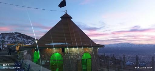 عکس مزار شهدای گمنام گاوازنگ