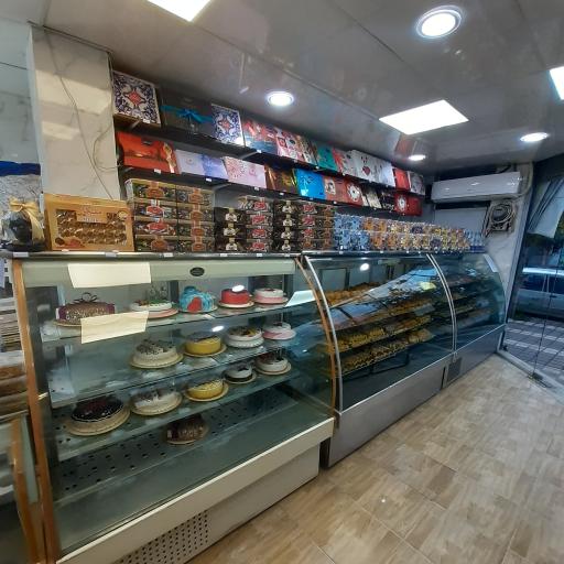 عکس شیرینی سرای مادر