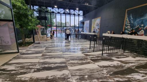 عکس فروشگاه بزرگ شهر آبی 