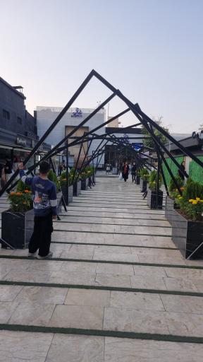 عکس فروشگاه بزرگ شهر آبی 