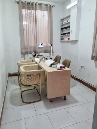 عکس سالن آرایش و زیبایی میترا مزاری