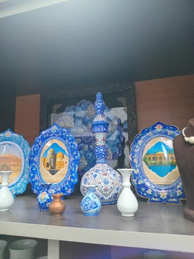 عکس هنرسرای آکوچکیان