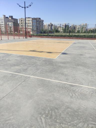 عکس فضای ورزشی رود پارک