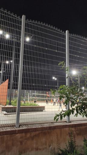 عکس فضای ورزشی رود پارک