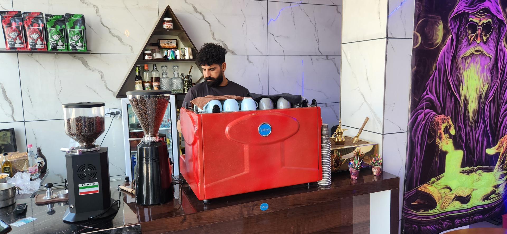 عکس مستر کافه