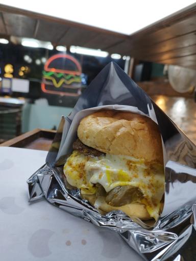 عکس ساندویچ خرّم ۱۳۶۴