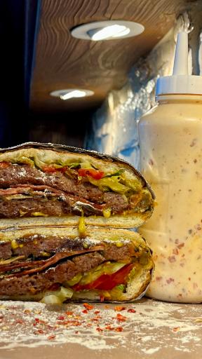 عکس ساندویچ خرّم ۱۳۶۴