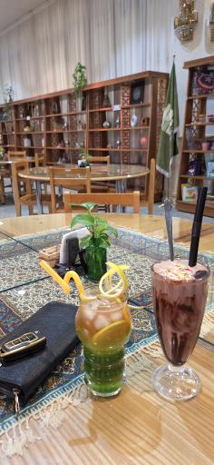 کافه کتاب غدیر