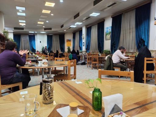 عکس کافه کتاب غدیر