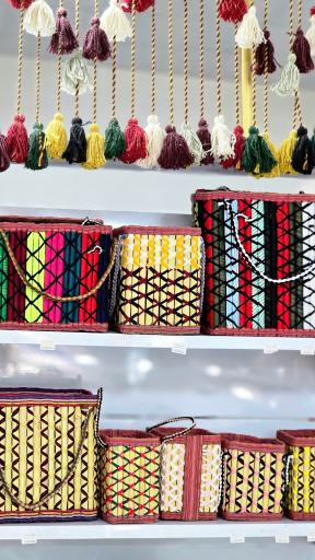 عکس سوغات سرای آریایی 