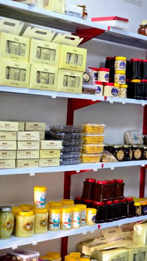 عکس سوغات سرای آریایی 