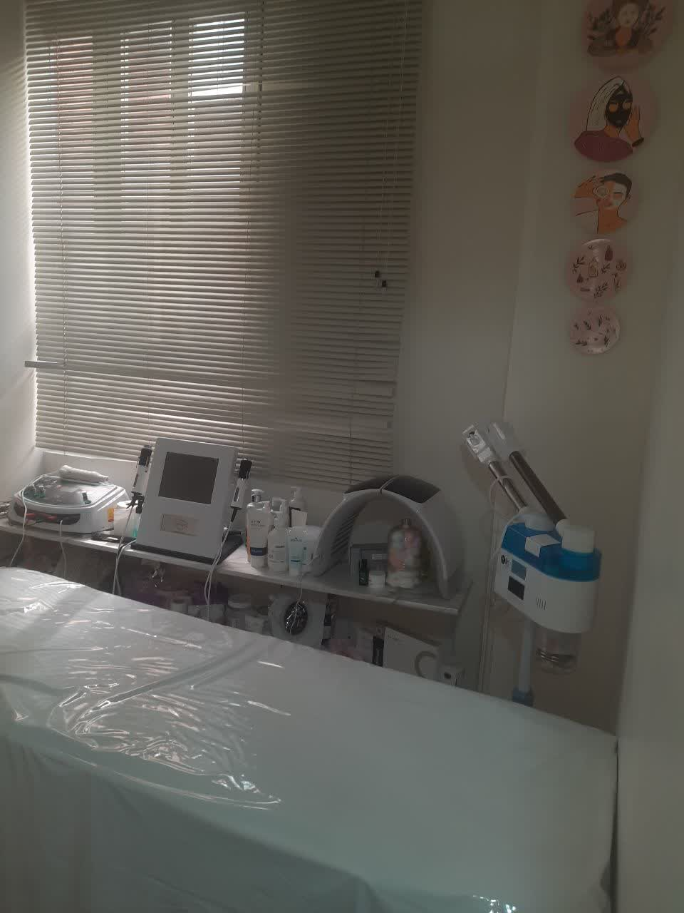 عکس کلینیک طب سنتی دکتر سمیه اسحاقی