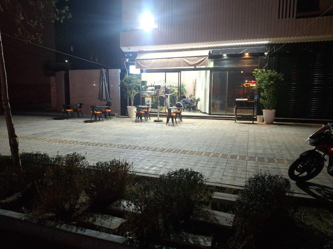 عکس کافه بی نام