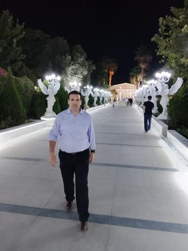 عکس باغ و تالار پذیرایی آفتاب