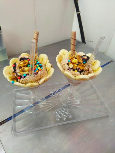 عکس کافه قنادی تشریفات