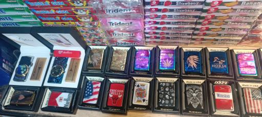 عکس فروشگاه دخانیات برادران