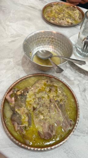 عکس رستوران سفره دار
