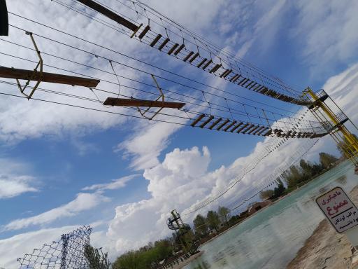عکس پل معلق و زیپ لاین گلبهار
