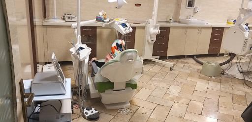 عکس جراح و دندانپزشک دکتر مهدی پورتقی