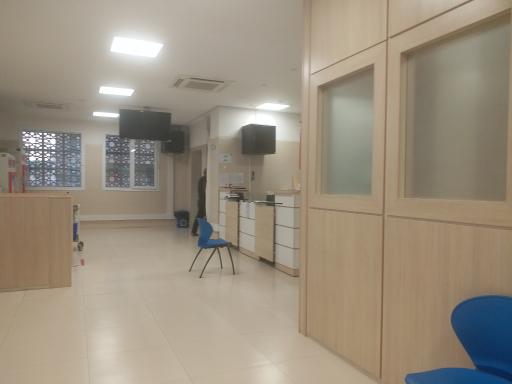 عکس مرکز اهدای خون تهرانپارس