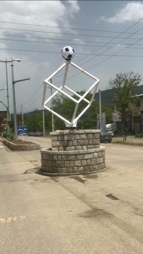 عکس میدان ورزش لاهو 