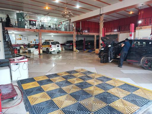 عکس نمایندگی مدیران خودرو 240 گرگان طالبی