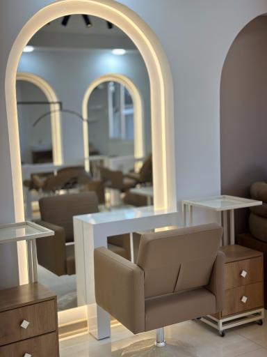 عکس سالن زیبایی نل بیوتی