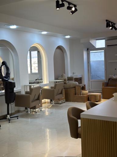 سالن زیبایی نل بیوتی