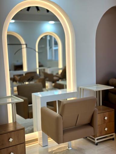 سالن زیبایی نل بیوتی