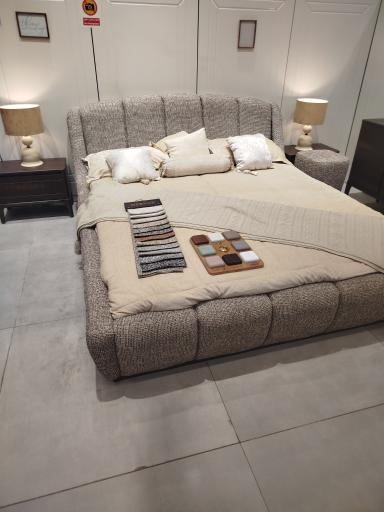 عکس مرکز خرید سرای ایرانی 