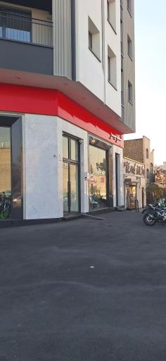 عکس نمایندگی کویر موتور باقری