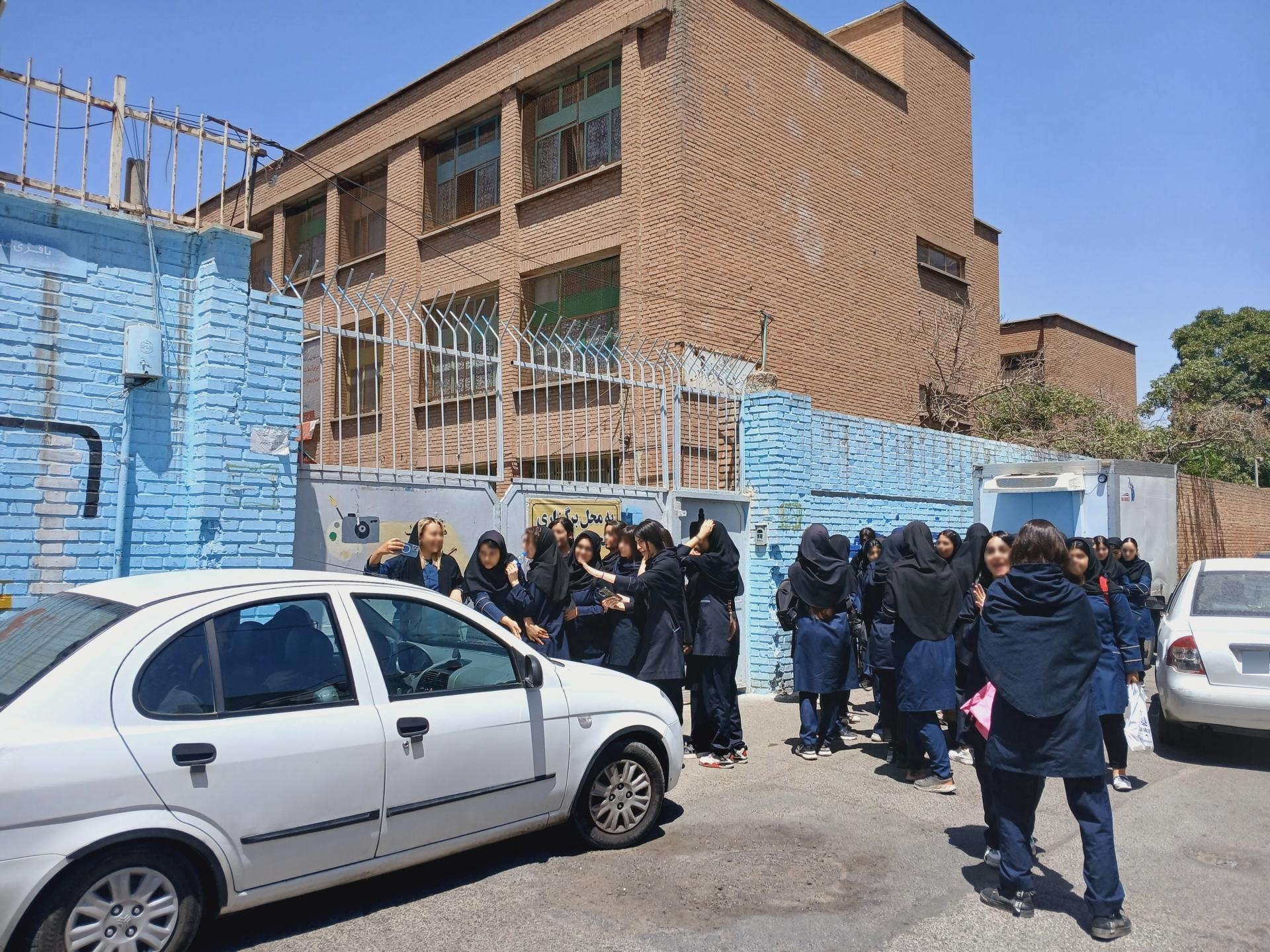 عکس هنرستان سالور