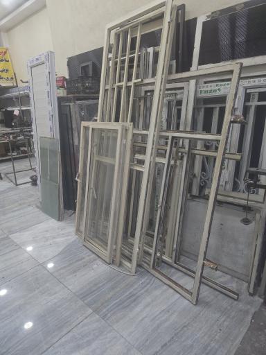 عکس نوین پنجره پادگستر
