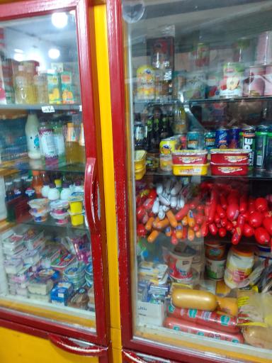 عکس سوپر مارکت اسی مارکت