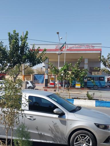 عکس پمپ بنزین