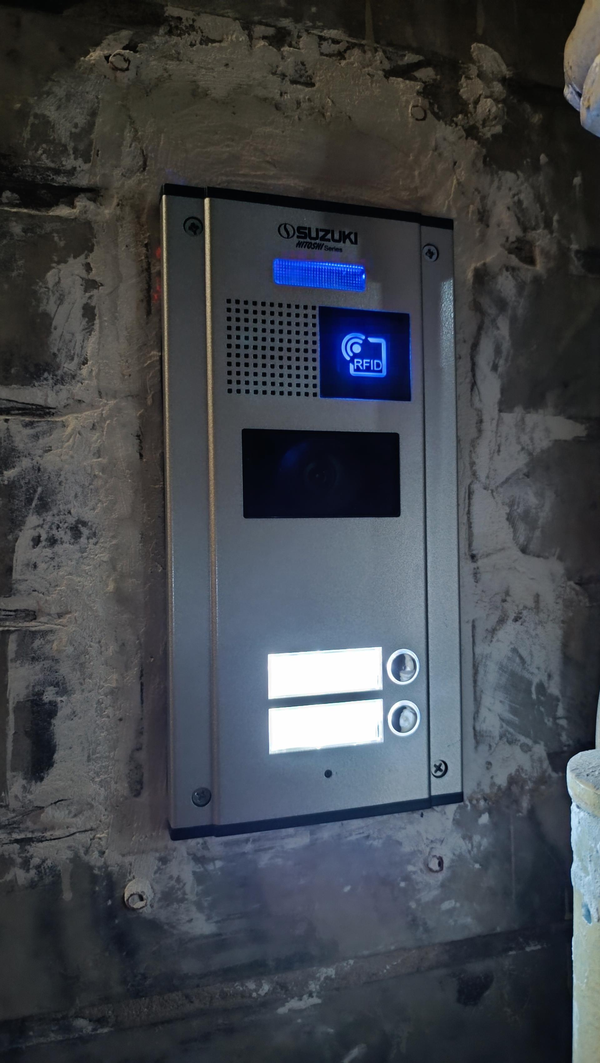 عکس تعمیرات و فروش انواع آیفون تصویری و صوتی افشار