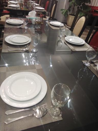 عکس رستوران شاندیز 