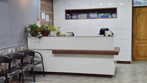 عکس درمانگاه مهرگان کارون