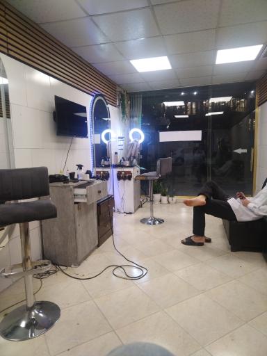 عکس آرایشگاه تعاونی مردانه