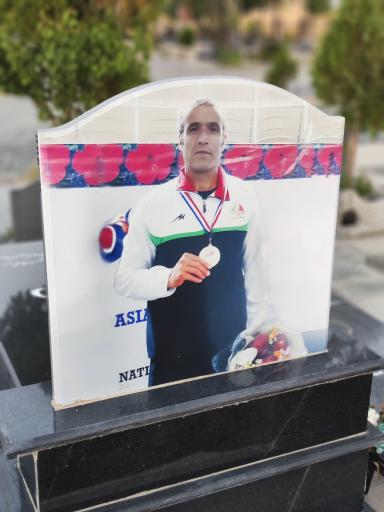 عکس آرامگاه احمد آنجفی