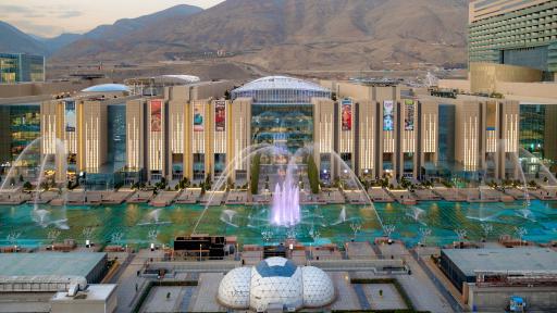 عکس آبنما موزیکال ایران‌مال