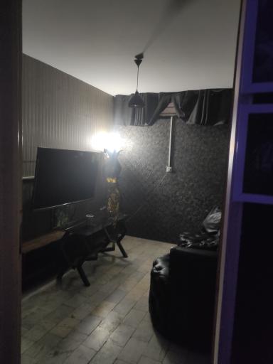 عکس کافه گیم ققنوس 