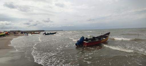 عکس ساحل دریا کاسپین