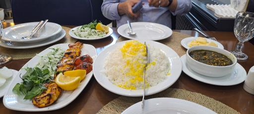 عکس رستوران نفیس