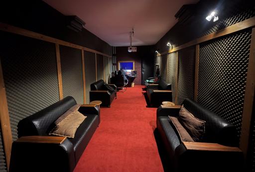 عکس استودیو پلازا