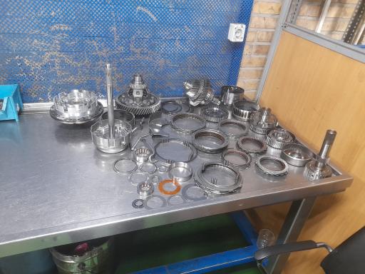 عکس تعمیرگاه وات گیربکس