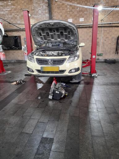 عکس تعمیرگاه وات گیربکس