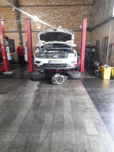 عکس تعمیرگاه وات گیربکس