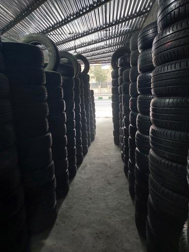 عکس نماشیگاه لاستیک استوک بنیامین